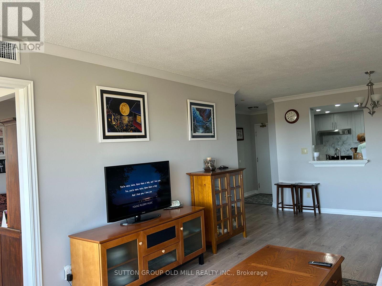 609 - 1001 Cedarglen Gate Property Photo 18