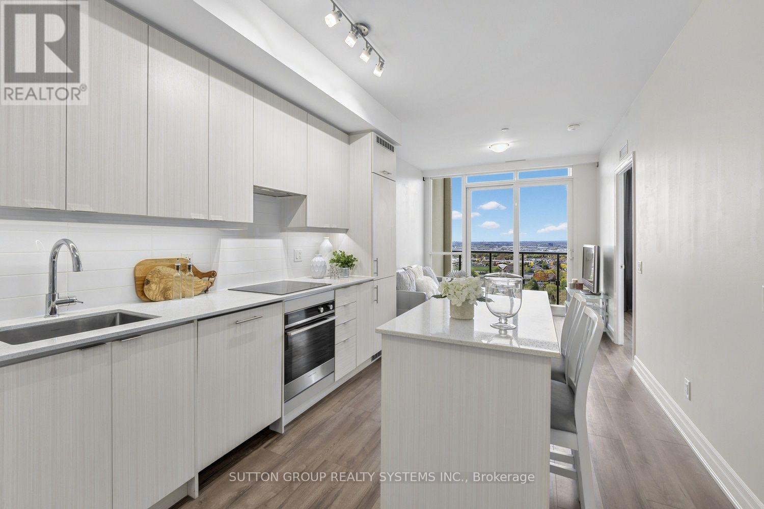 2208 - 36 Elm Drive W Property Photo 18
