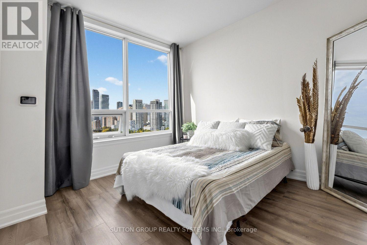 2208 - 36 Elm Drive W Property Photo 23
