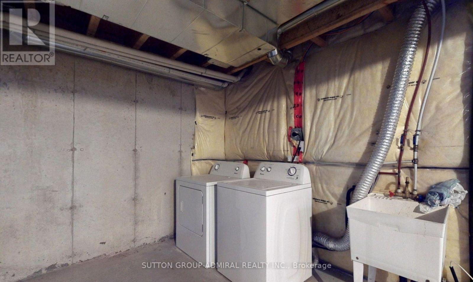 5594 Meadowcrest Avenue Property Photo 37