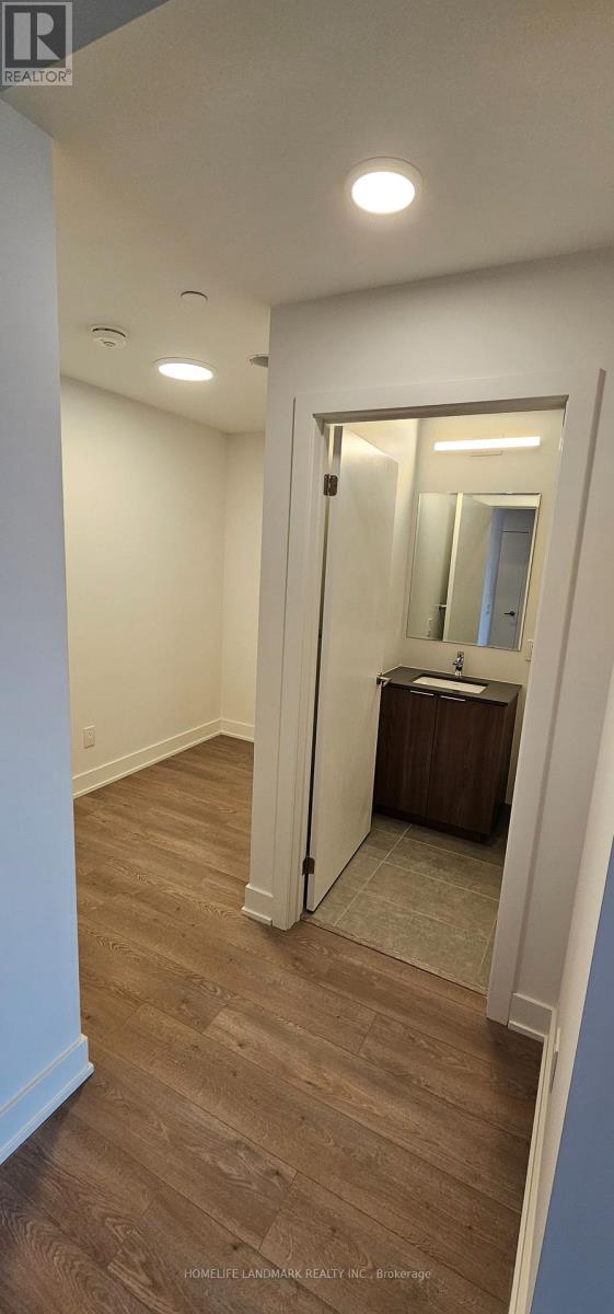 3008 William Cutmore Boulevard Property Photo 12
