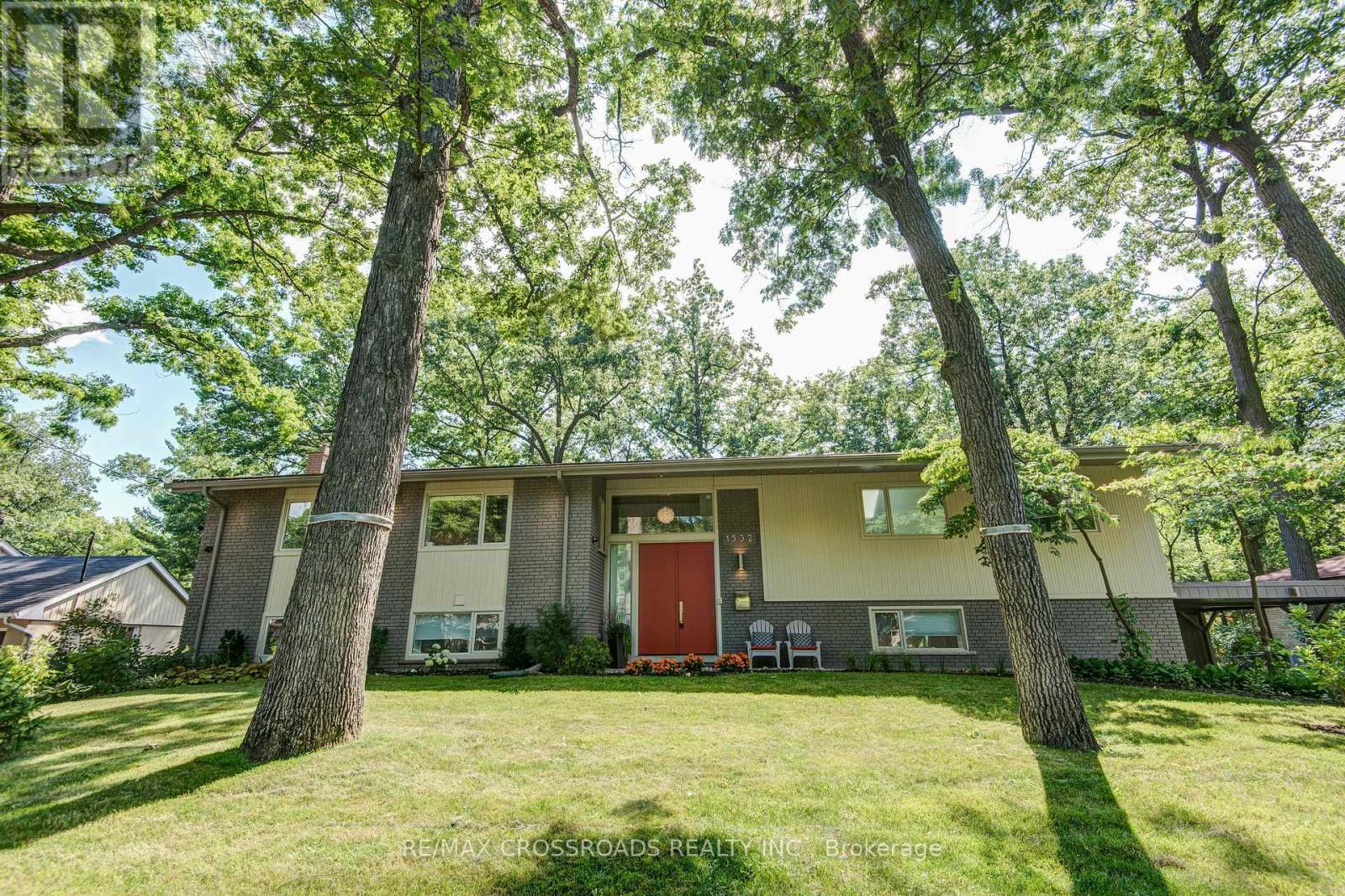 1532 MERROW ROAD Property Photo 1