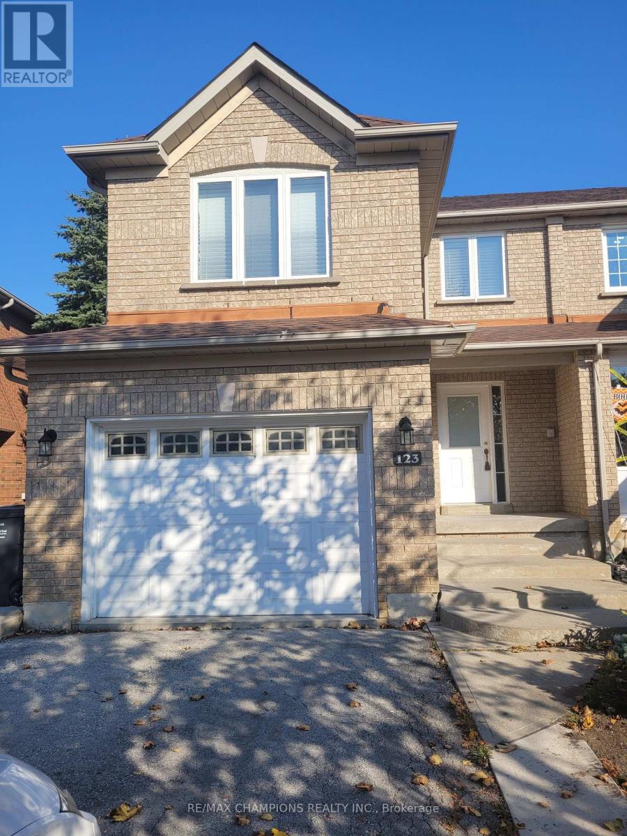 123 BIGHORN CRESCENT Property Photo 1