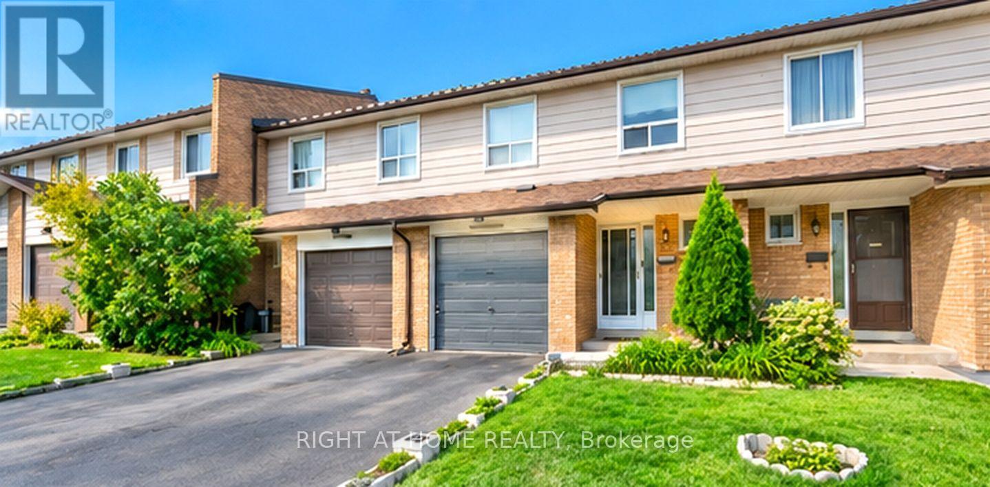 17 - 7475 GOREWAY DRIVE Property Photo 1