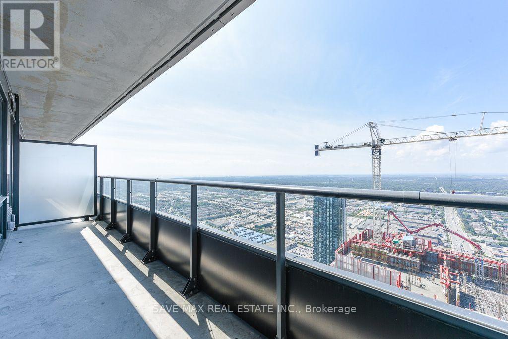 5712 - 448 Burnhamthorpe Road W Property Photo 13