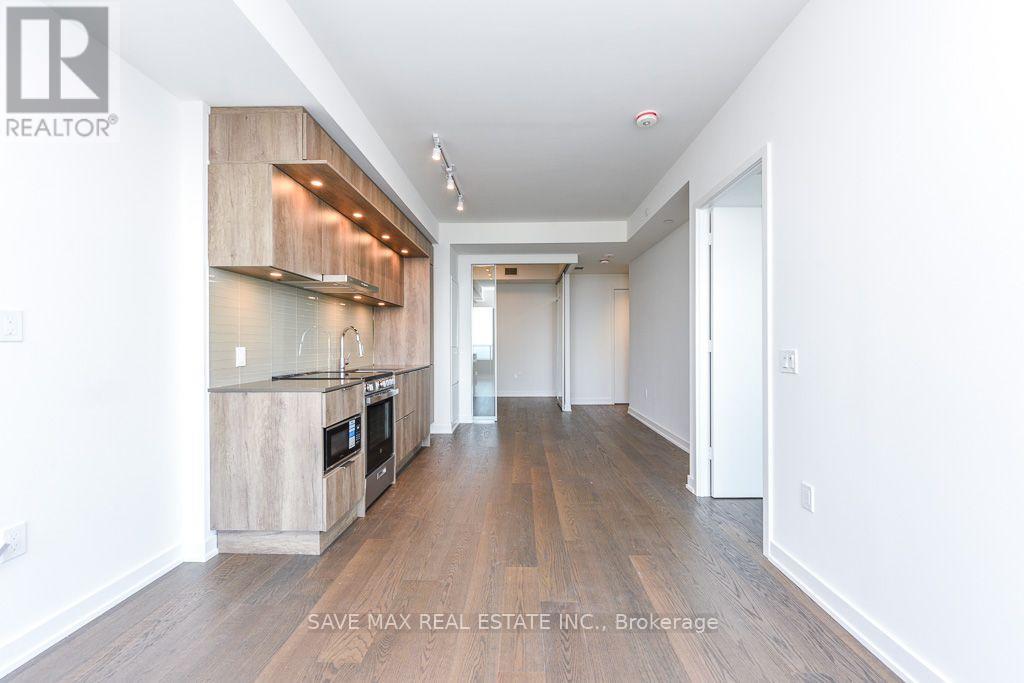 5712 - 448 Burnhamthorpe Road W Property Photo 38