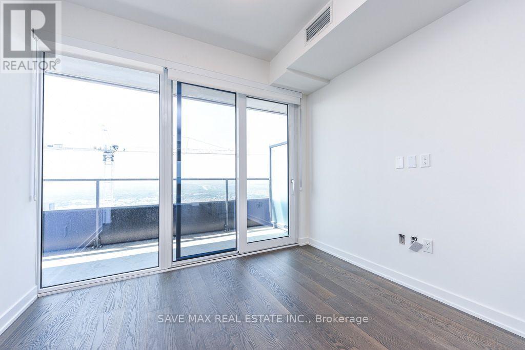 5712 - 448 Burnhamthorpe Road W Property Photo 44
