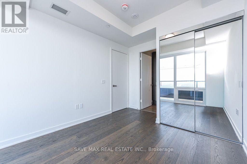5712 - 448 Burnhamthorpe Road W Property Photo 47