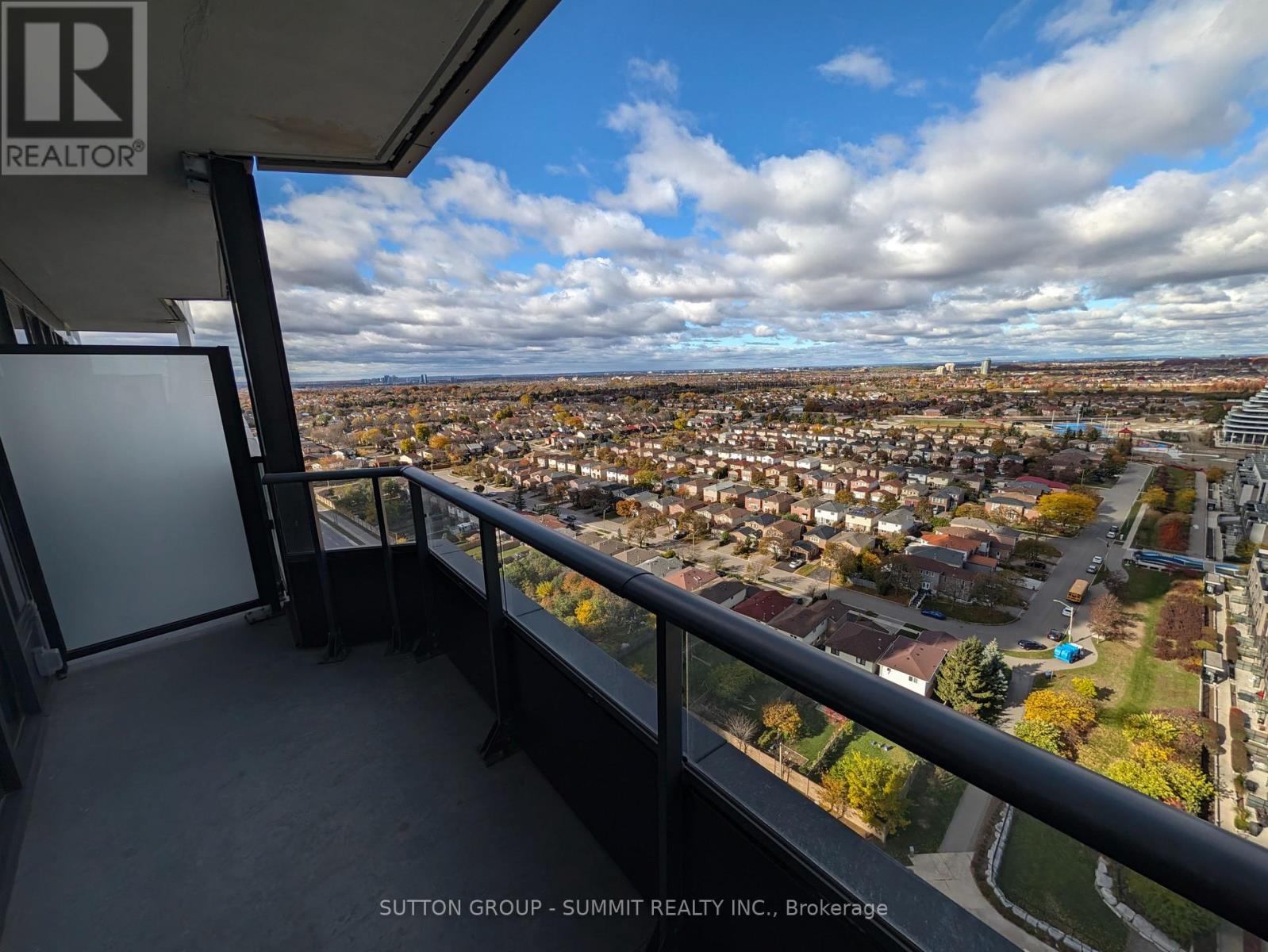 1703 - 448 Burnhamthorpe Road W Property Photo 10