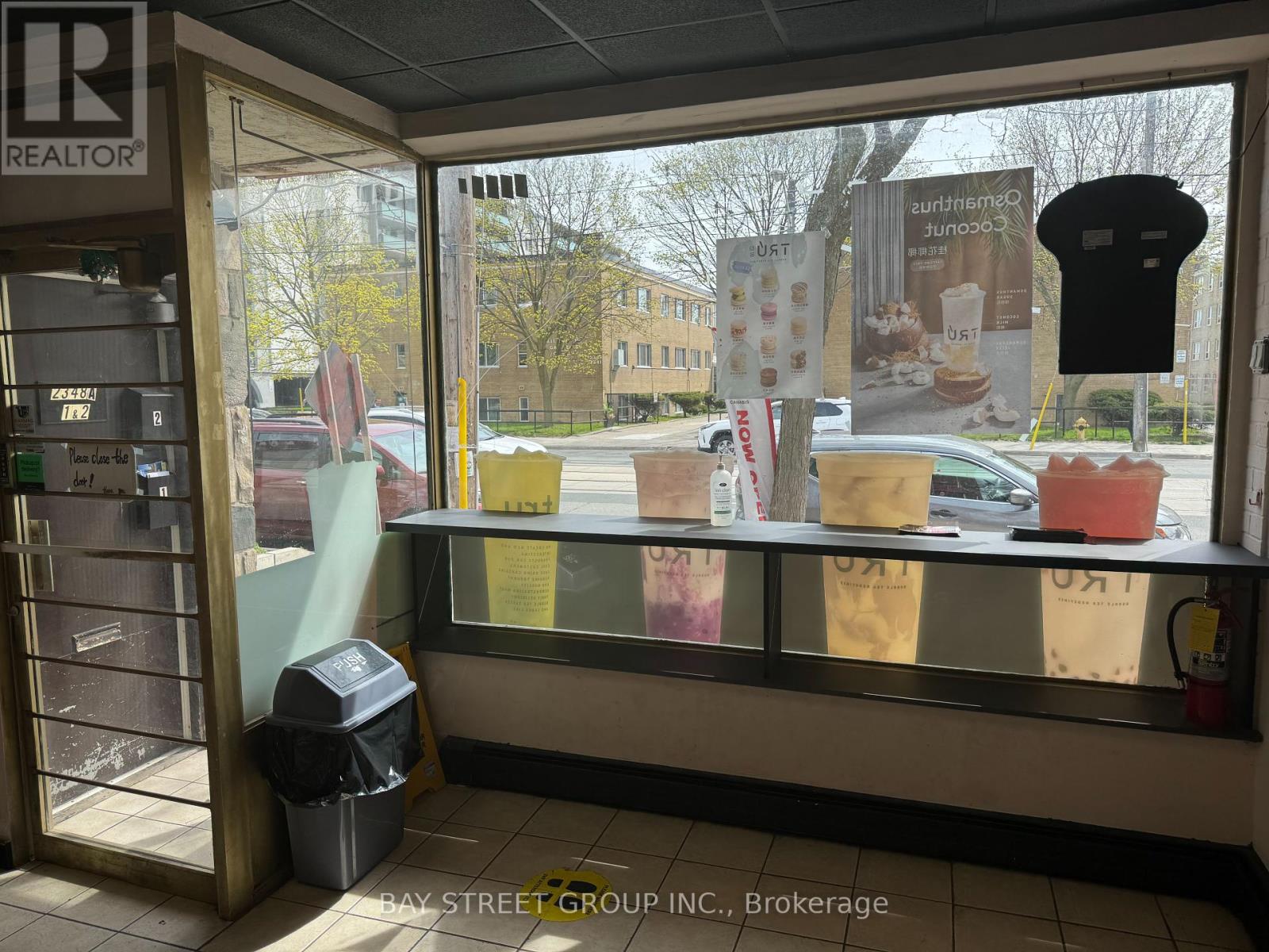 2348a Lake Shore Boulevard W Property Photo 3
