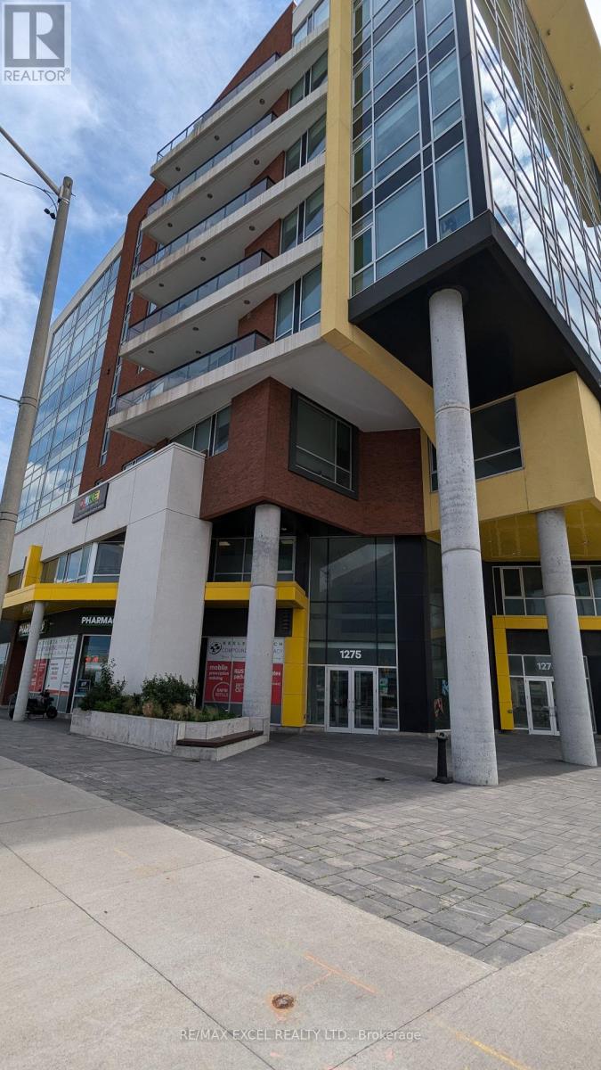 502 - 1275 Finch Avenue W Property Photo 4