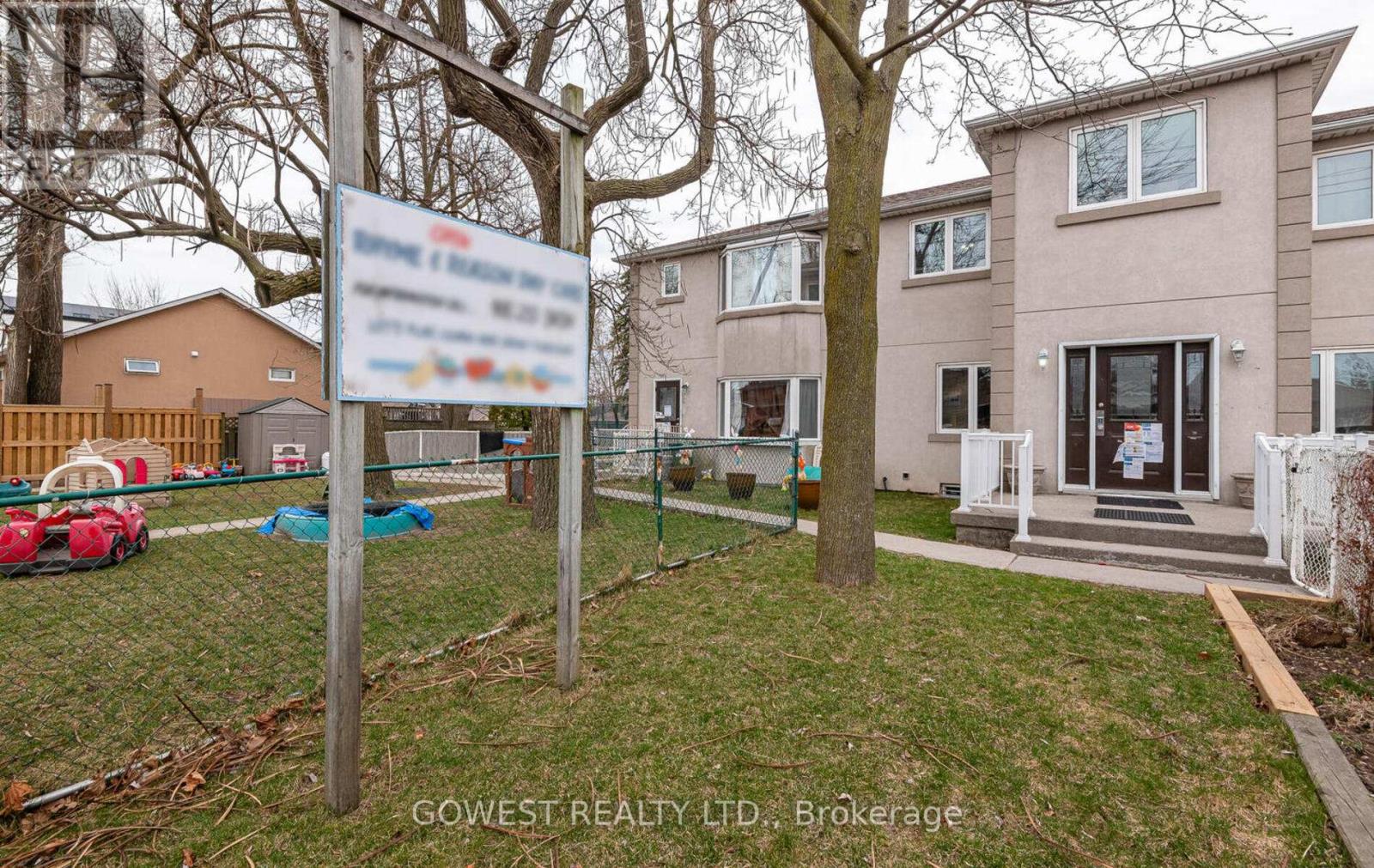 474 Browns Line Property Photo 2