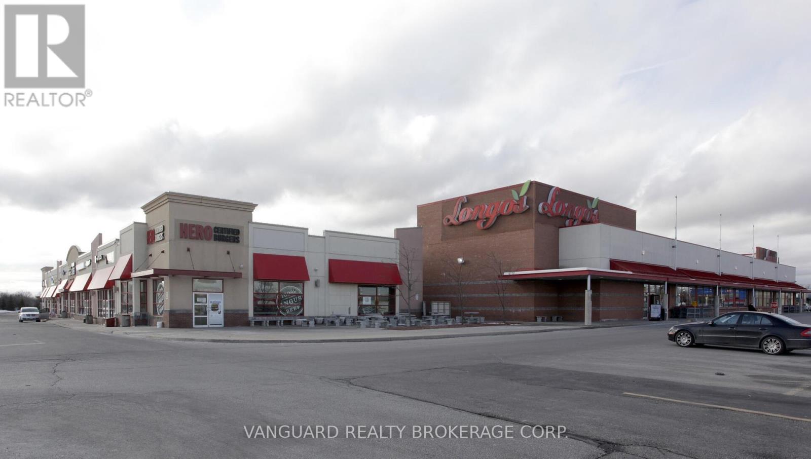 380 Dundas Street E Property Photo 2