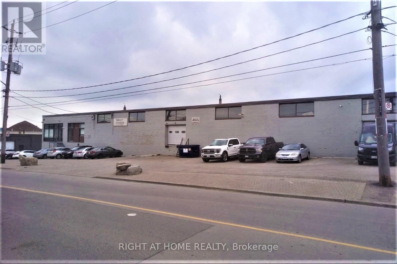 A - 20 Sheffield Street Property Photo 2