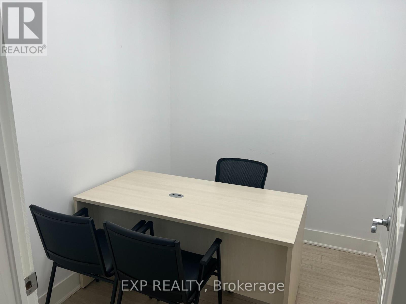 3 - 1185 Queensway E Property Photo 17