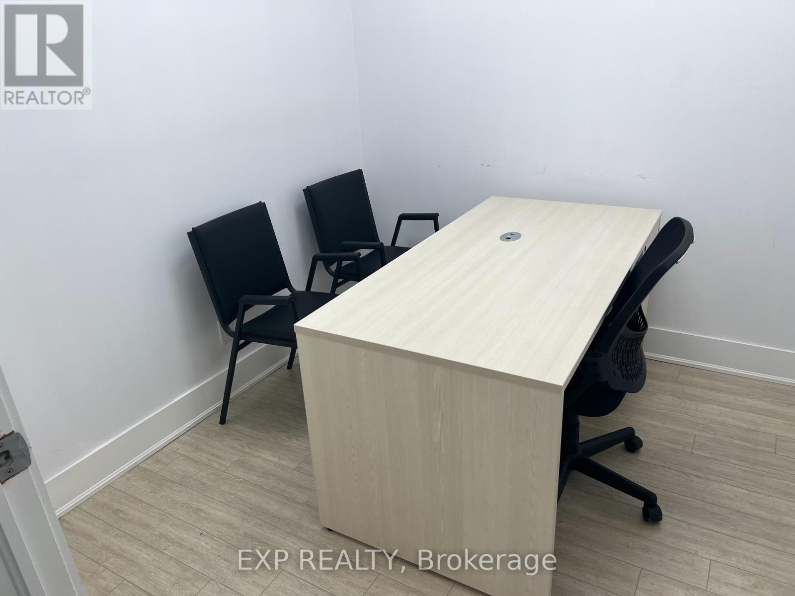 3 - 1185 Queensway E Property Photo 25