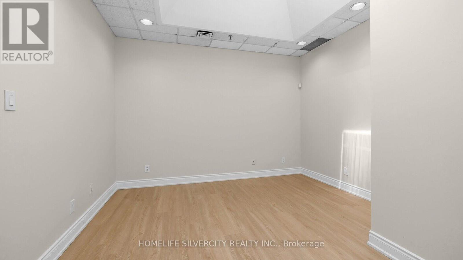 7070 Pacific Circle Property Photo 37