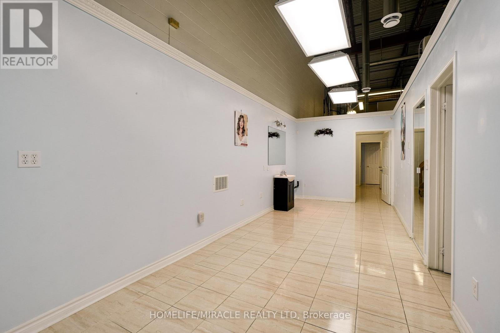 59 - 8500 Torbram Road Property Photo 32
