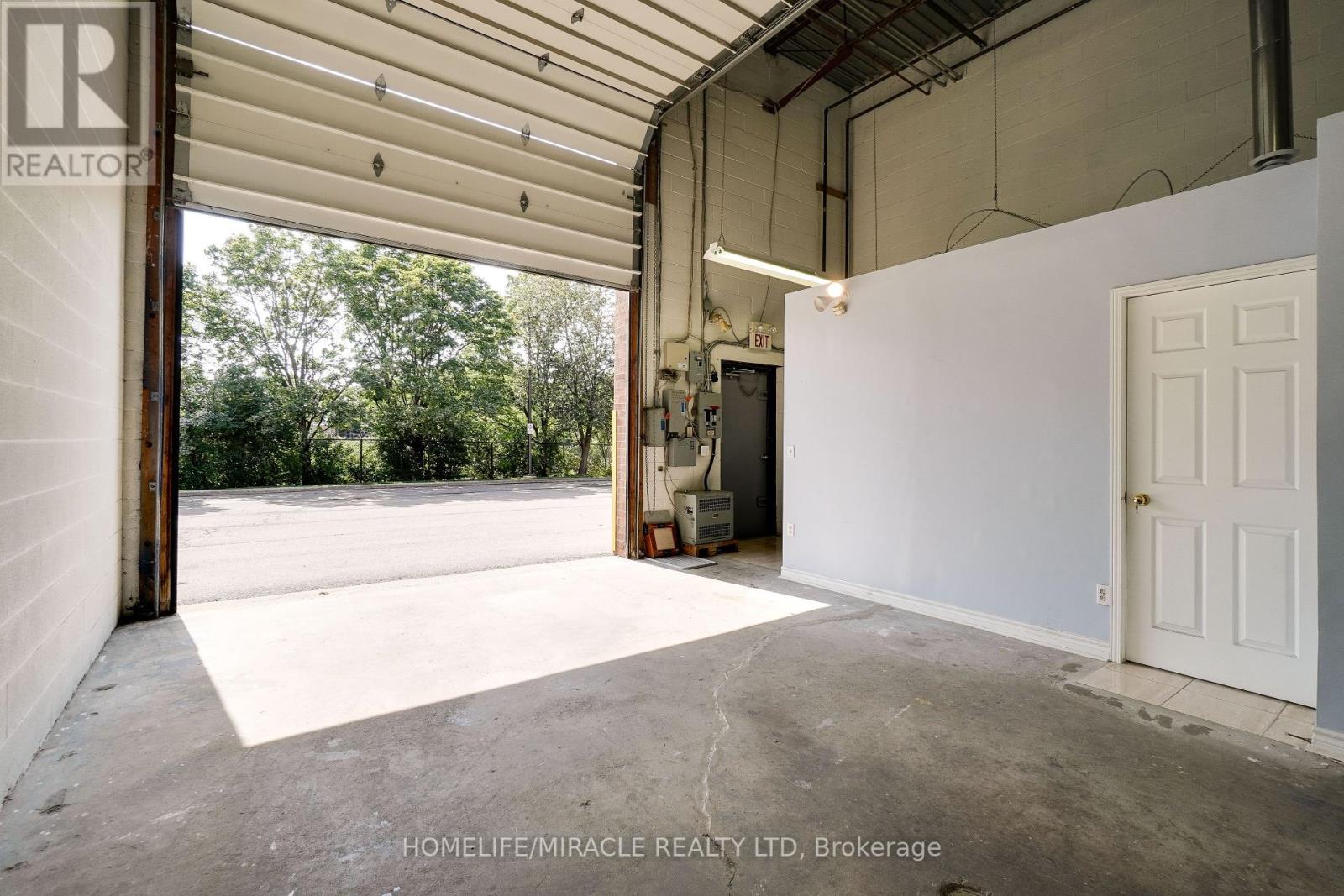 59 - 8500 Torbram Road Property Photo 34