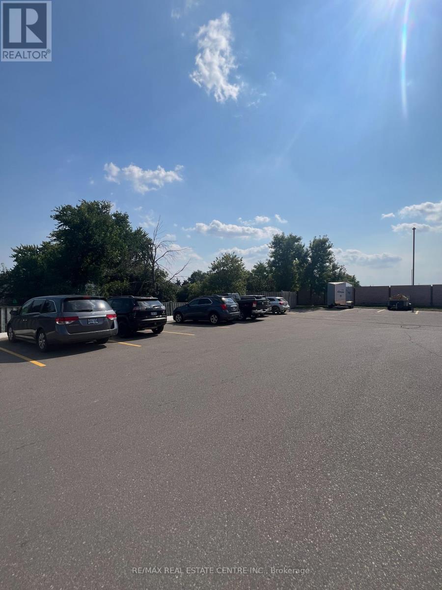 11b-12b - 12612 Hwy No. 50 Property Photo 9