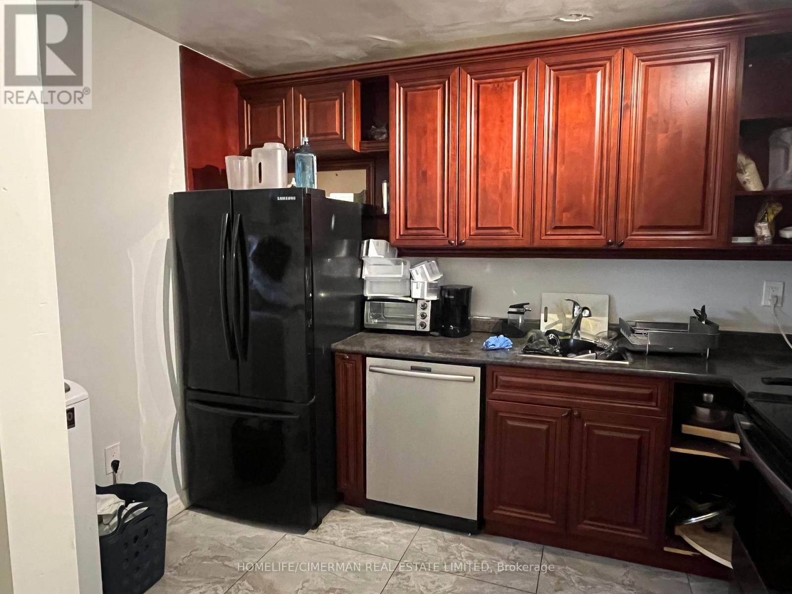 1508 - 340 Dixon Road Property Photo 8