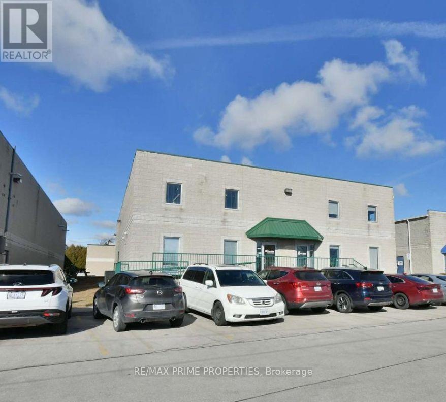 5010 South Service Road Property Photo 1