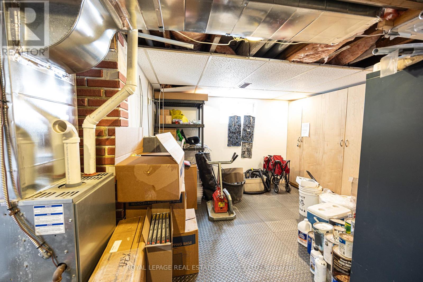137 Thirtieth Street Property Photo 11