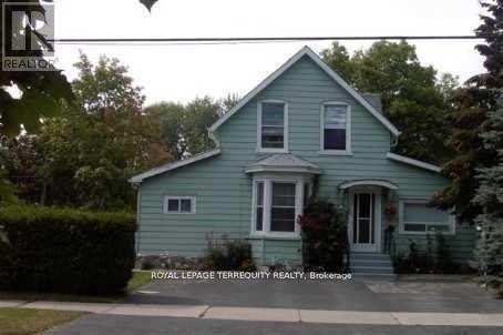 2 - 76 NELSON STREET W Property Photo 1