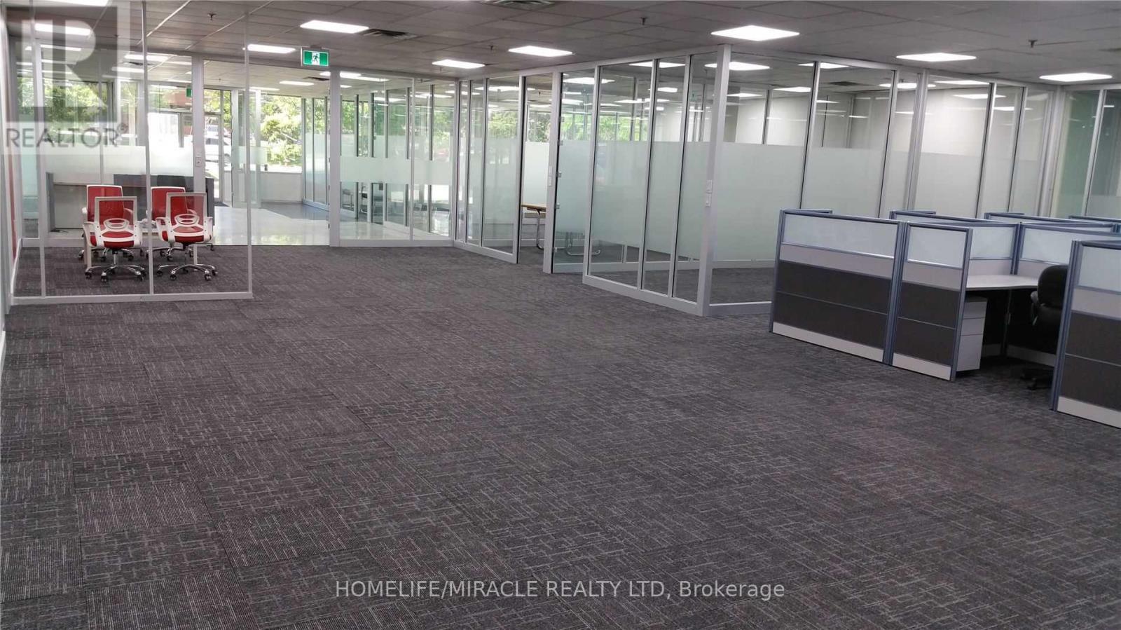 Unit 3 - 267 Matheson Boulevard E Property Photo 9