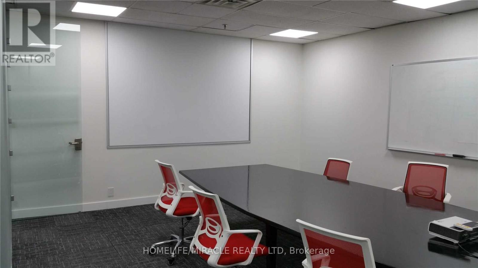 Unit 3 - 267 Matheson Boulevard E Property Photo 11