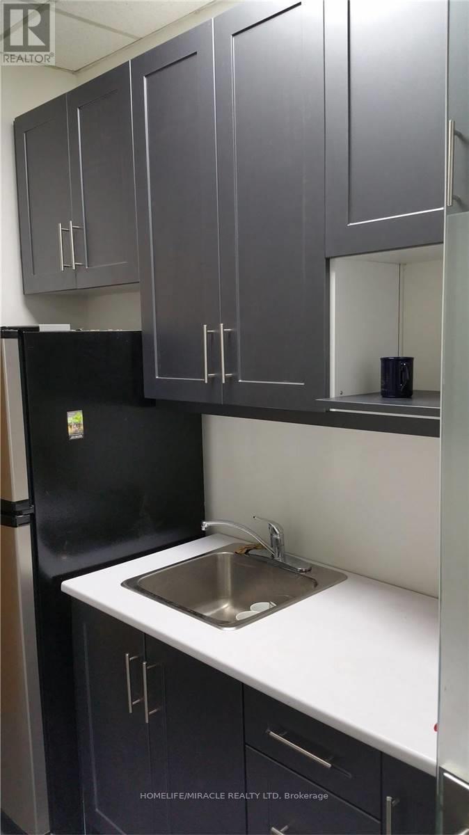 Unit 3 - 267 Matheson Boulevard E Property Photo 15