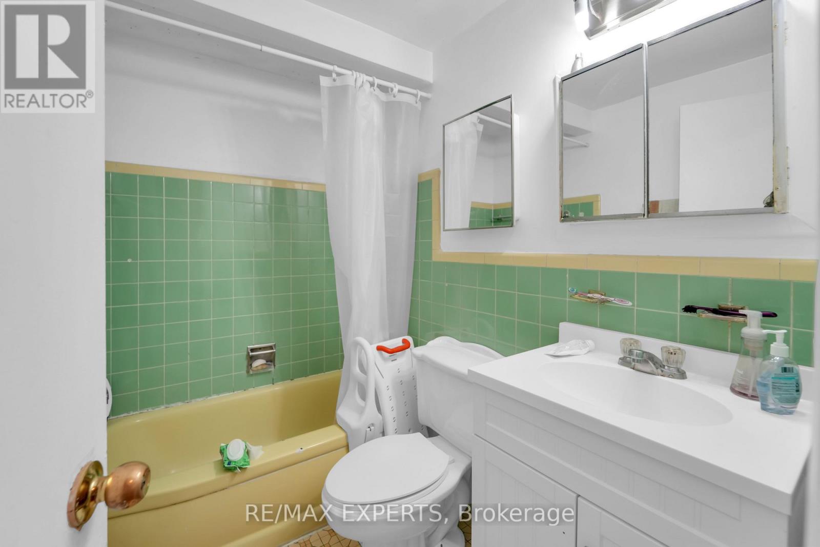 44 Elway Court Property Photo 13