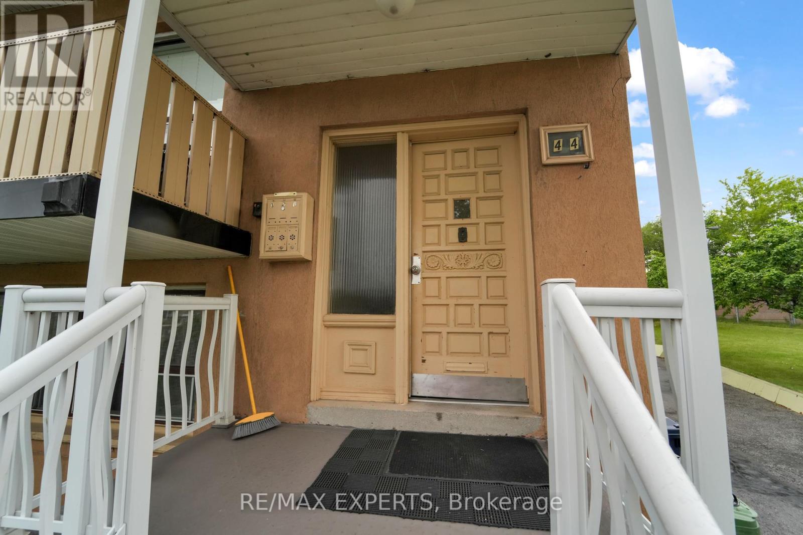 44 Elway Court Property Photo 39