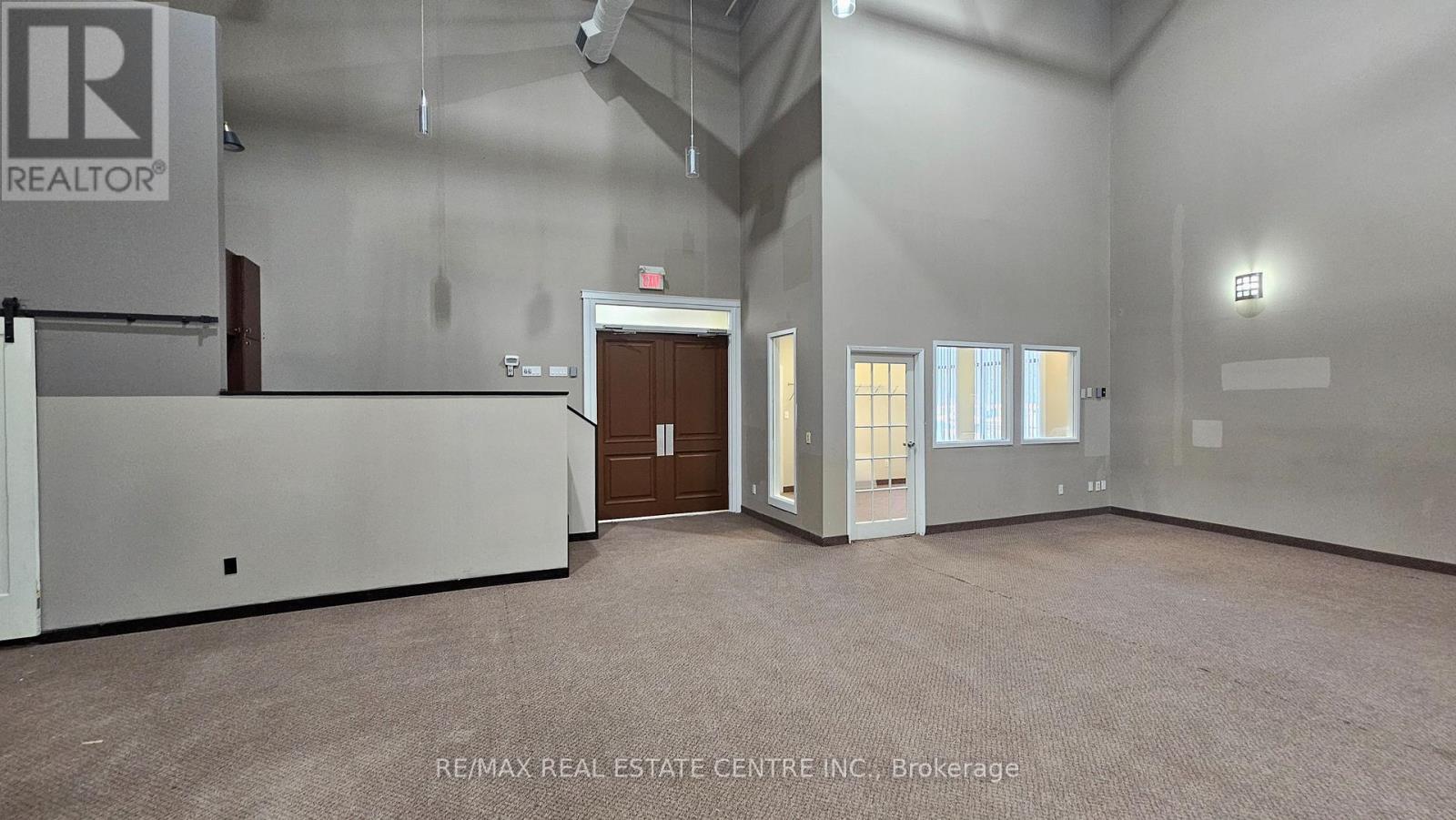 1 - 4060 Ridgeway Drive Property Photo 30