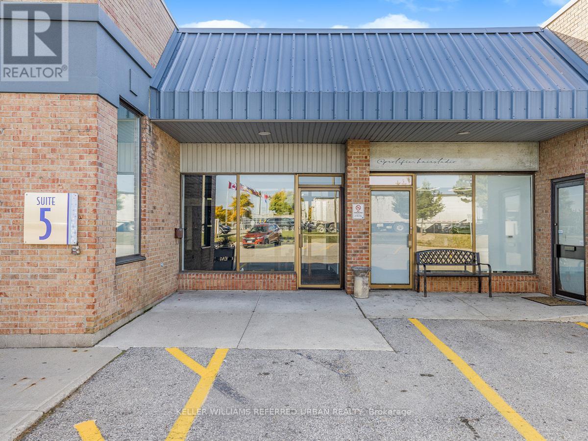 5 - 2201 Finch Avenue W Property Photo 1