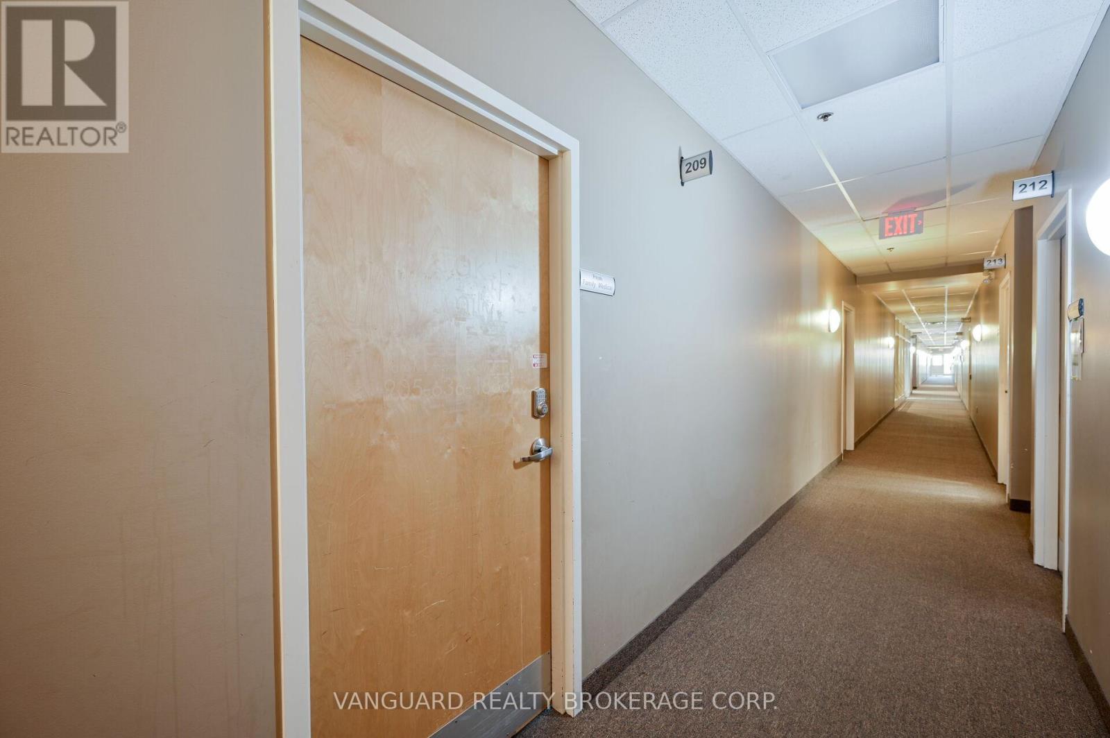 209 - 400 Bronte Street Property Photo 10