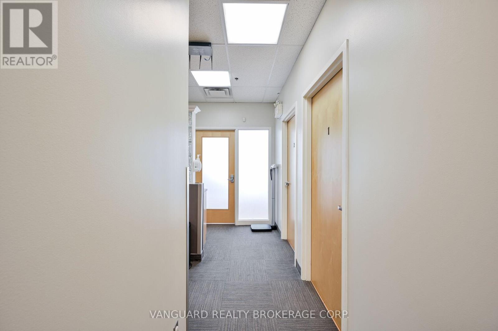 209 - 400 Bronte Street Property Photo 18