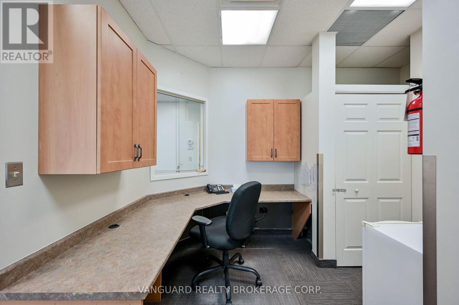 209 - 400 Bronte Street Property Photo 20