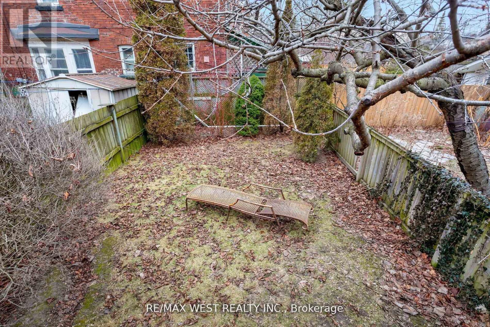 96 Roncesvalles Avenue Property Photo 18