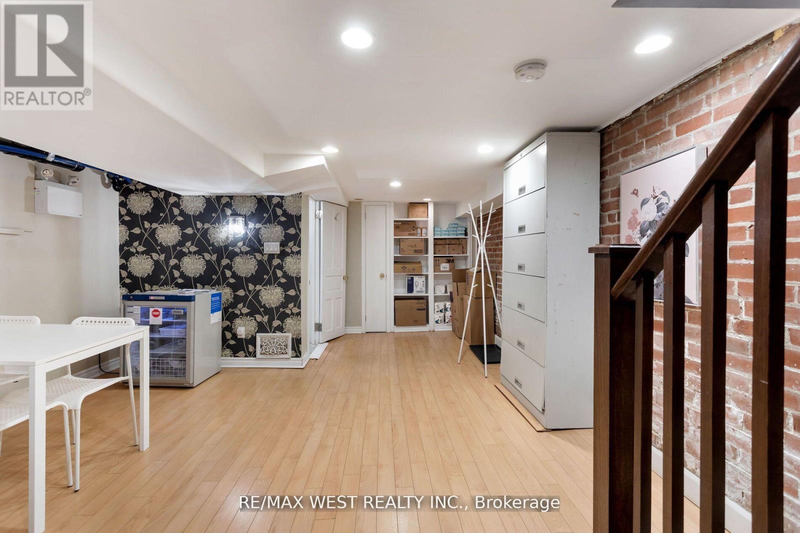 96 Roncesvalles Avenue Property Photo 20