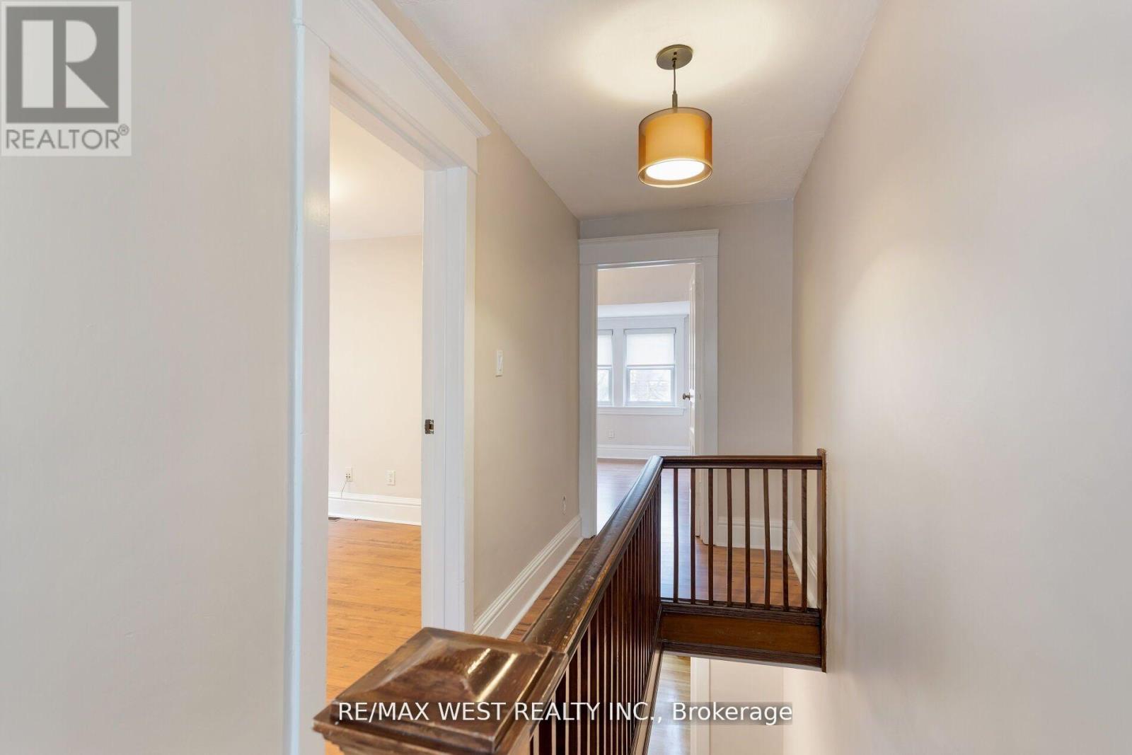 96 Roncesvalles Avenue Property Photo 34