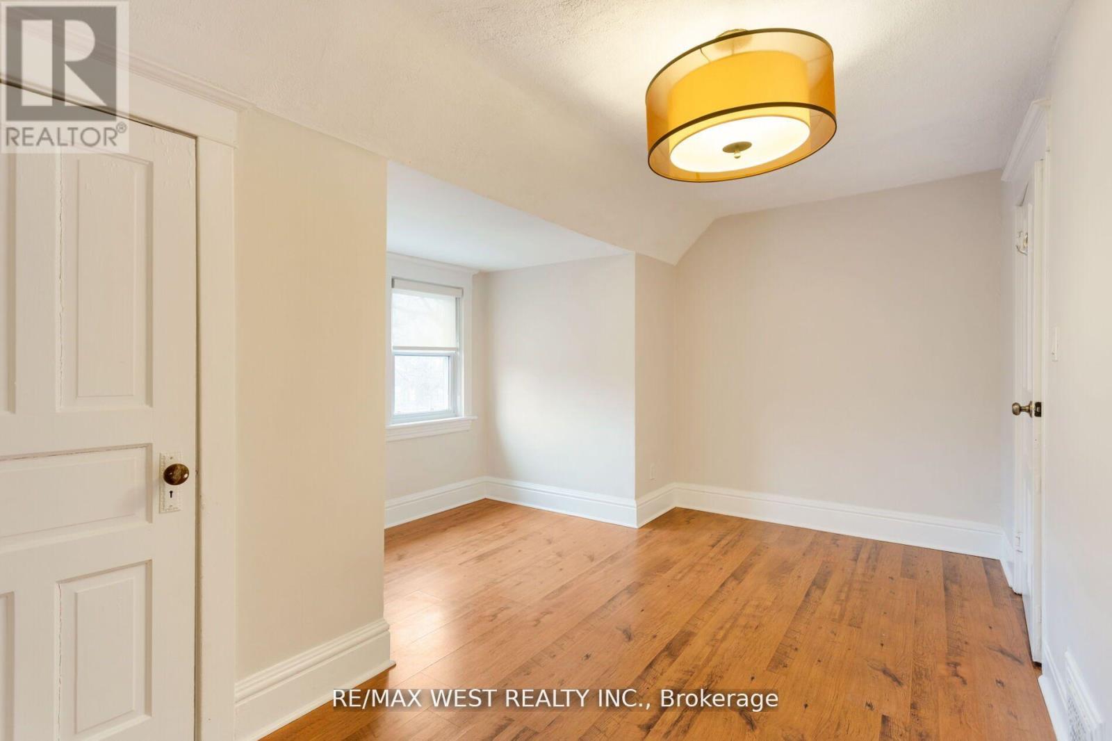 96 Roncesvalles Avenue Property Photo 39