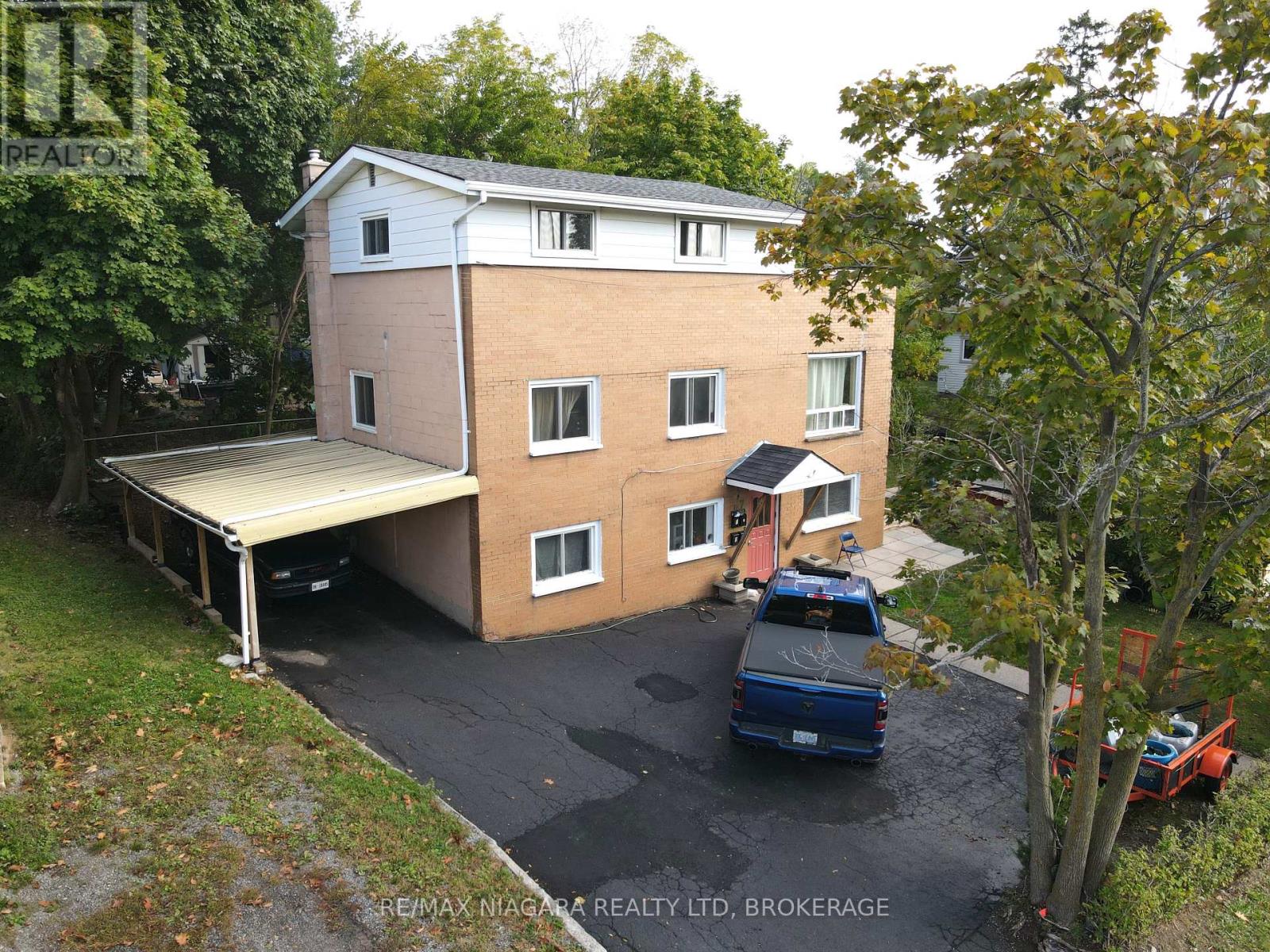97 Queen Street Property Photo 2