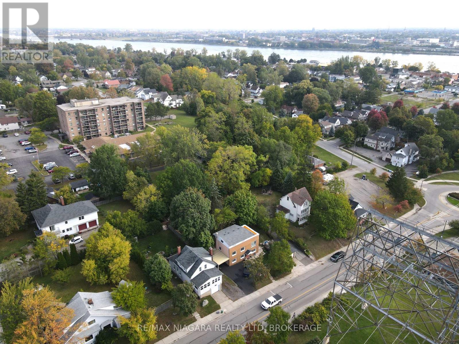 97 Queen Street Property Photo 21