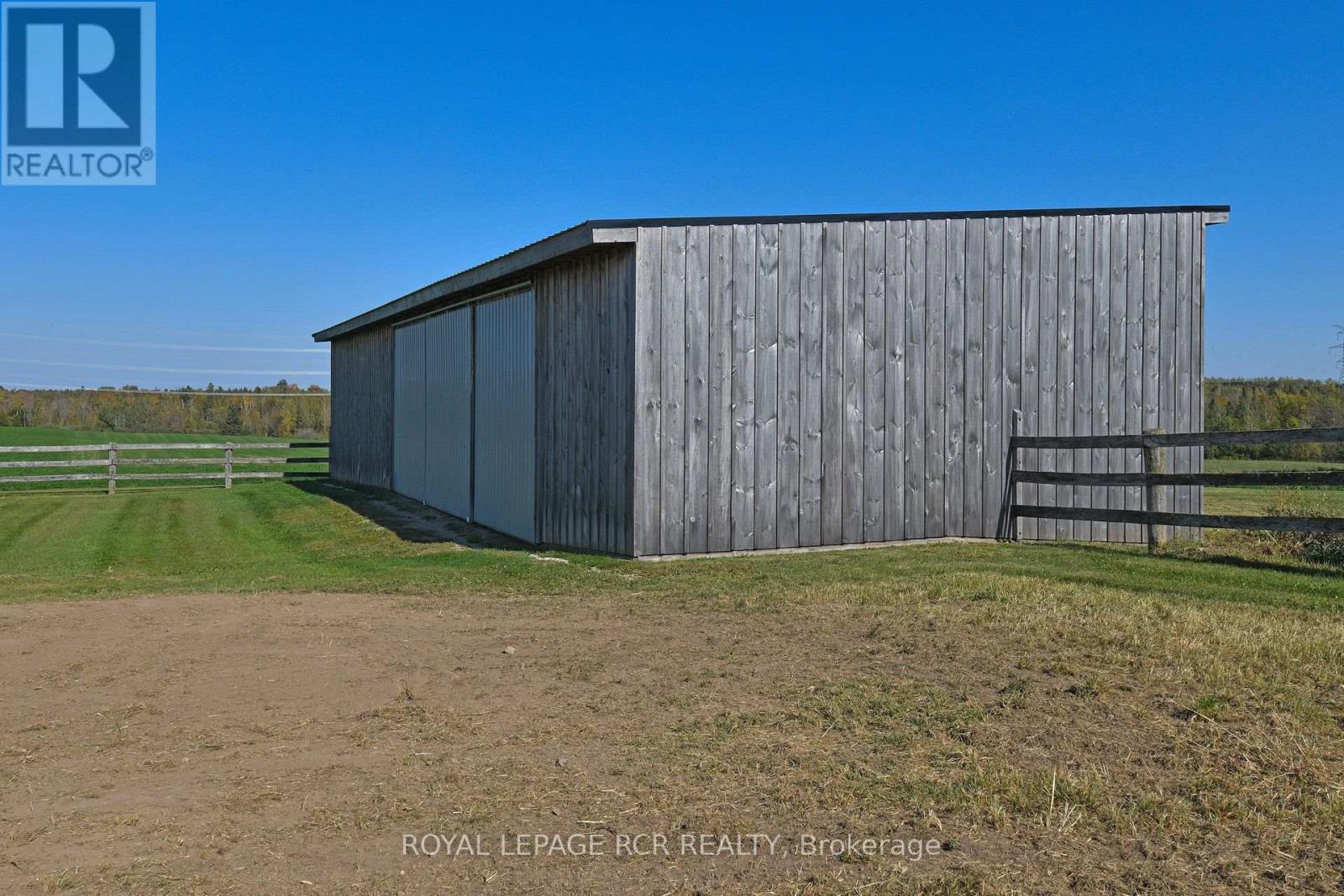 071533 10th Line Property Photo 19
