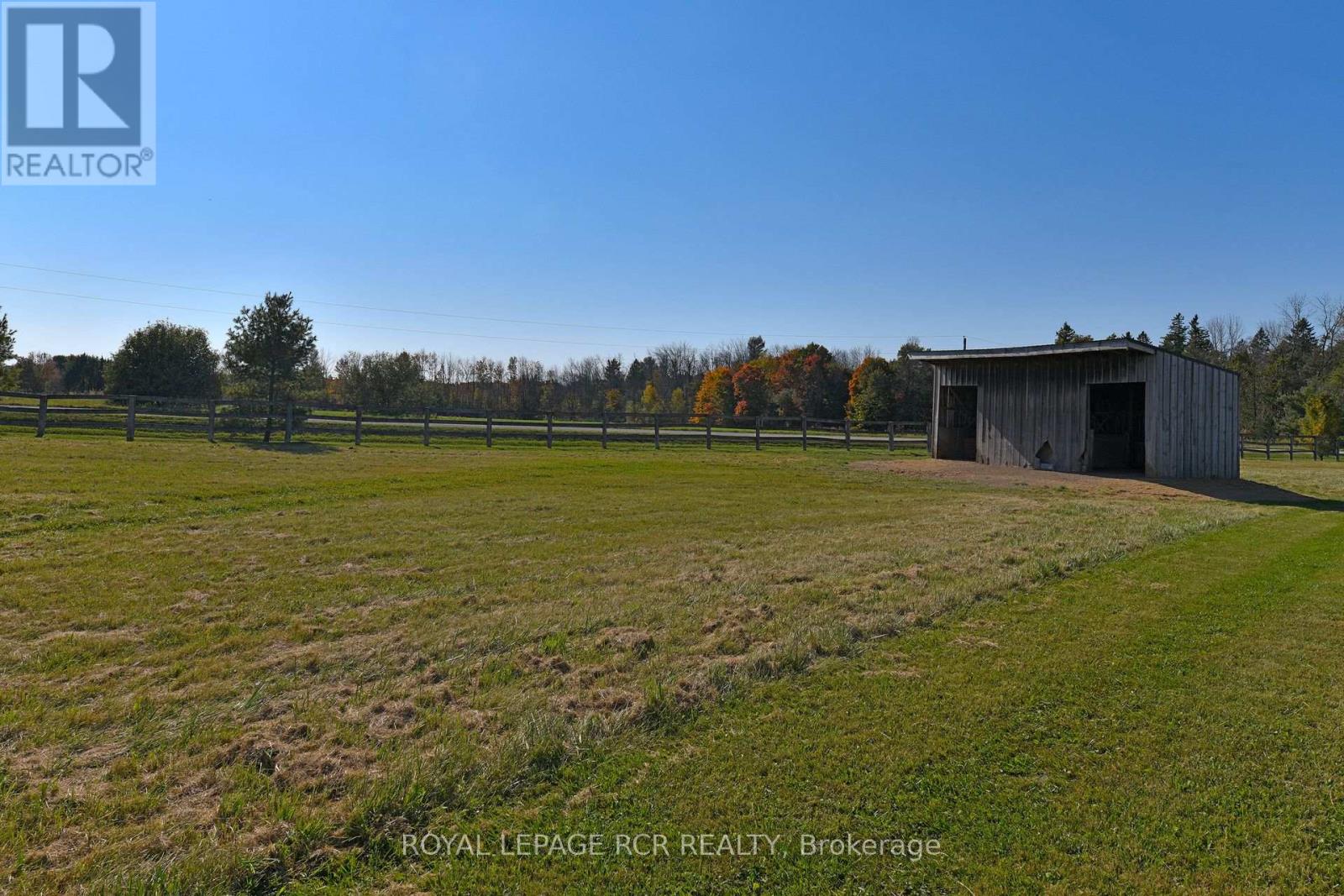 071533 10th Line Property Photo 20