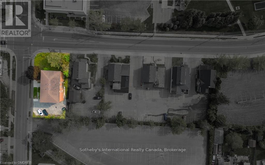 35 John Street Property Photo 8