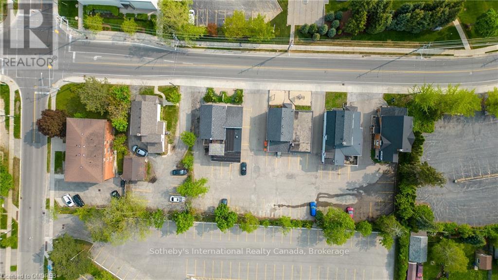 35 John Street Property Photo 9