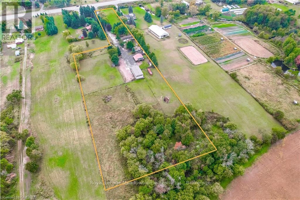 1602 6 Highway N Property Photo 31