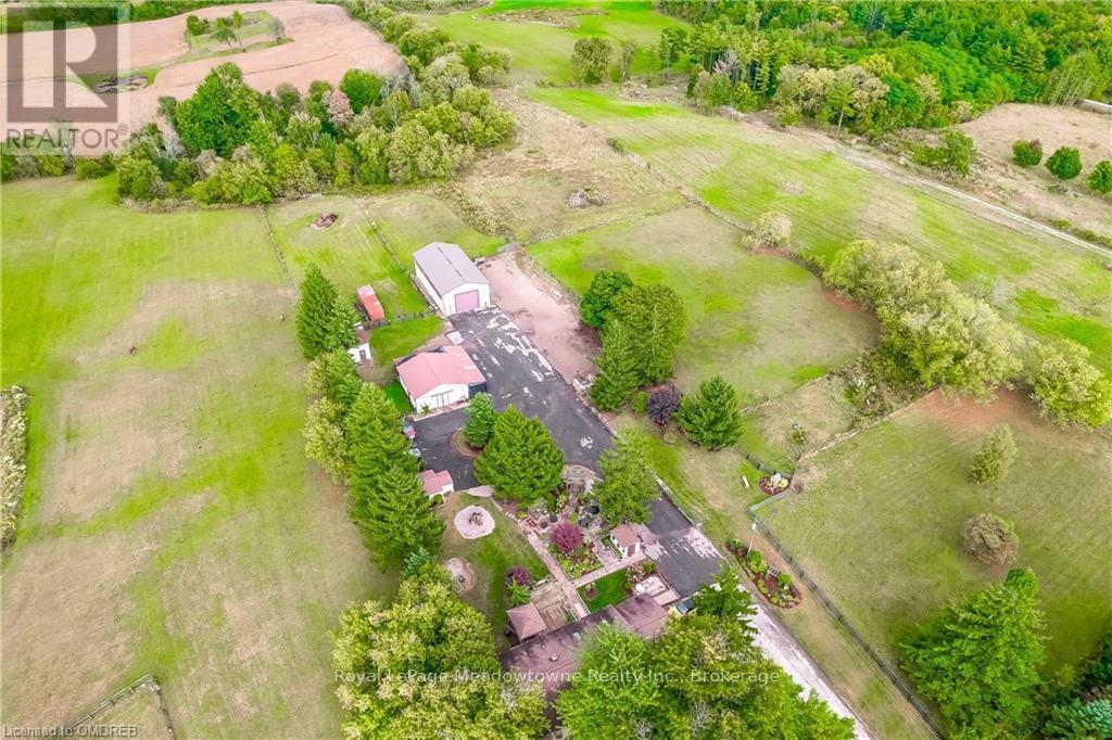 1602 6 Highway N Property Photo 34